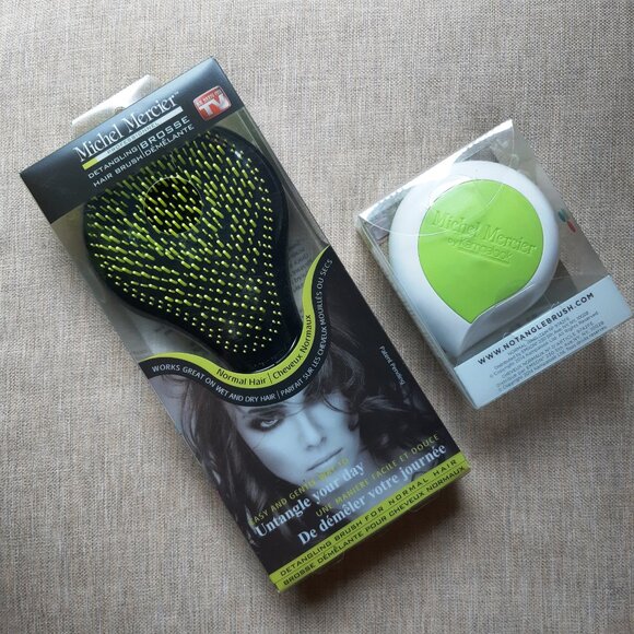 *NIB* Michel Mercier Professional Home & Go Detangler Hair Brushes Green - Picture 2 of 3